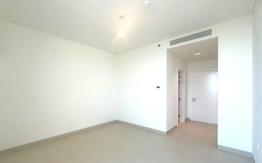 Corner Unit with Dip Pool | Ready to Move Direct