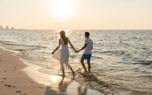 Prime and Strategic Plot with Elite Investment Opportunity