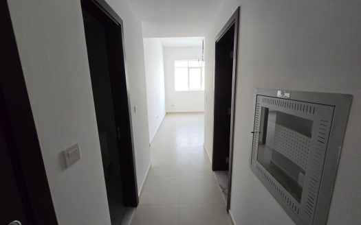 Distressed Deal: 1 Bedroom Apartment Avaliable For Sale on Easy Payment Plan