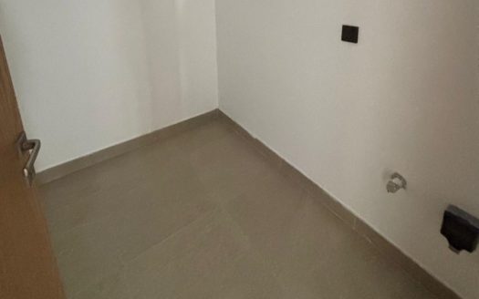 Limited Unit | Ready to move | Golf community