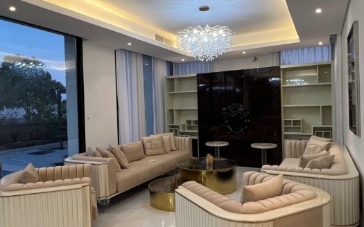 Luxury 3 BR Townhouse for rent in Golf Community