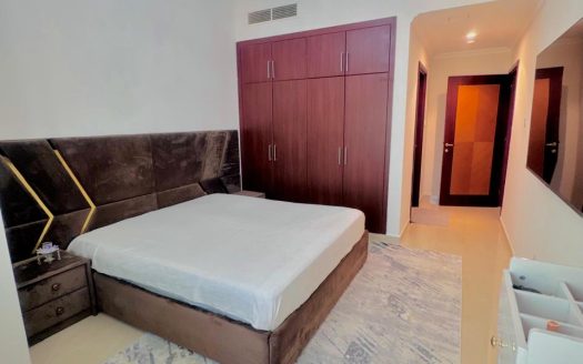 **Urban Duo: Modern 2-Bedroom Residence**