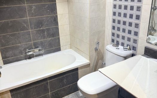 CONQUEROR TOWER – Urban Duo: Modern 2-Bedroom for Rent