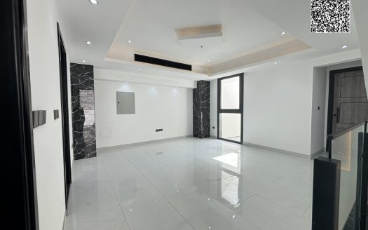 Brand New Luxury 6 Bedrooms Townhouse, Freehold