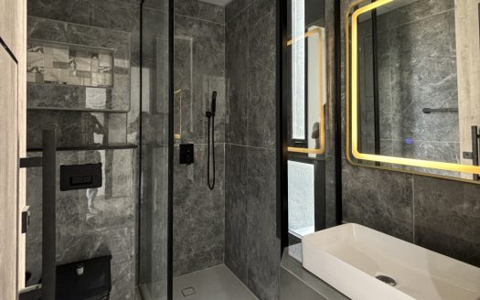 Brand New Luxury 6 BHK Villa in Al Zorah City