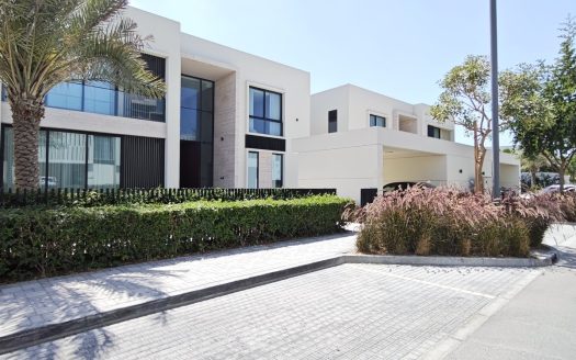 Step into luxury living with this exclusive golf front villa
