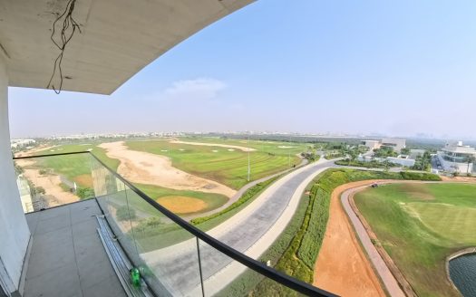Exclusive Golf Front Apartments | Ready to move