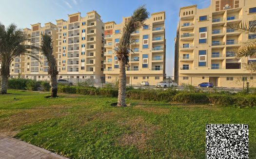 Distressed Deal: 1 Bedroom Apartment Avaliable For Sale on Easy Payment Plan