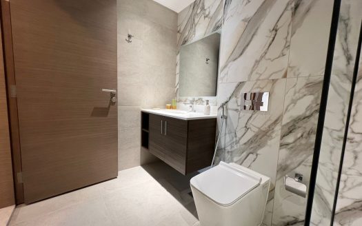 Urban Duo: Contemporary 2-Bedroom Living