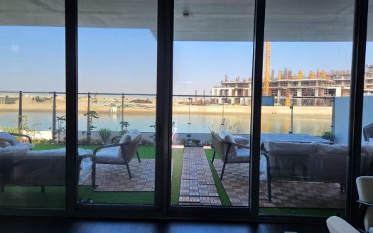 Luxury 5 BR Waterfront Villa in Ajmal Makan