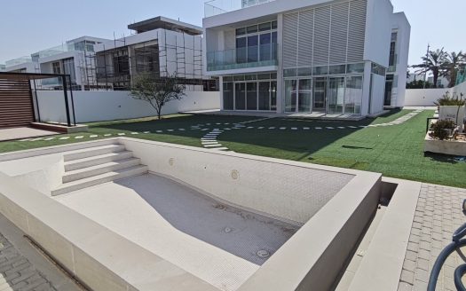 Exclusive Luxury Villa in Al Zorah City – Private Pool | Garden | Elevator | Freehold