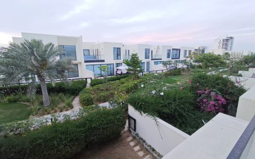 Luxury 3 BR Townhouse in Al Zorah Golf Community