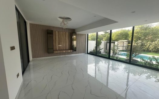 Luxury Life Style | Golf Community | Swimming Pool