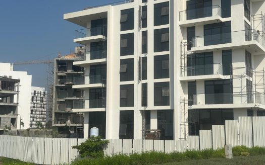 Enjoy The Magic Of Nature In Golf Community