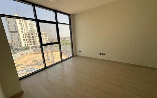 Golf View | Big Balcony | Natural life Style