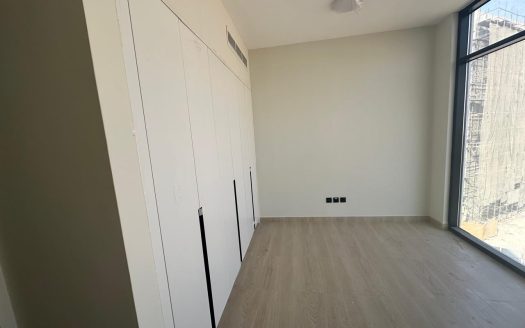 Golf View | Big Balcony | Natural life Style