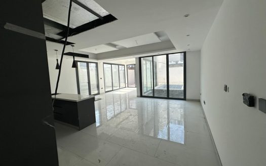 Prime investment opportunity in District 9 | Free Hold | Gated Community