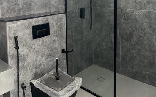 Elegant Waterfront Villa in District 9, Al Zorah