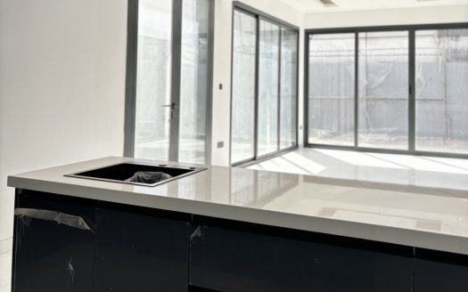 Elegant Waterfront Villa in District 9, Al Zorah