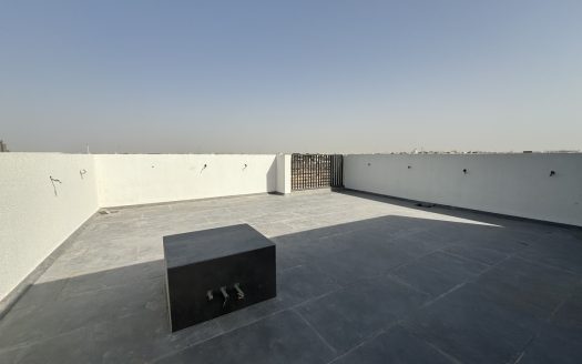 Elegant Waterfront Villa in District 9, Al Zorah