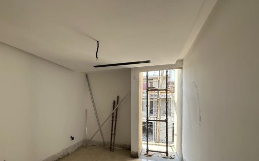 4BR Corner Villa | Free Hold | Gated Community