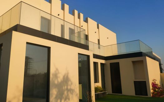 Luxury Villa | Charming Nature | Ready To Move