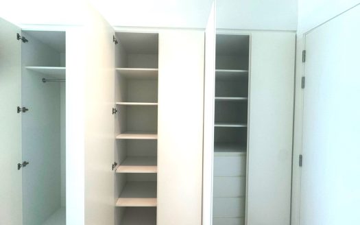 Corner Unit with Dip Pool | Ready to Move Direct