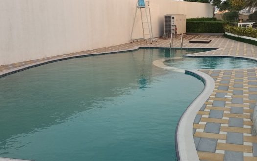 Golf Community | Ready to move | Free Hold