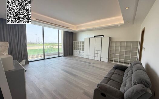 First Row | Luxury Villa | Charming Nature