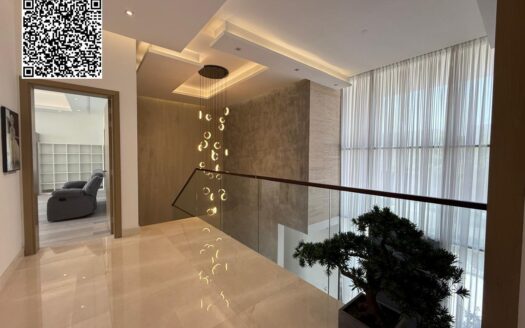 First Row | Luxury Villa | Charming Nature