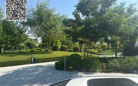 First Row | Luxury Villa | Charming Nature