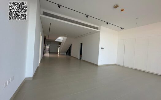 Luxury Beachfront | Duplex Villa | 4th Row