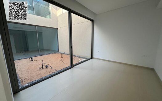 Luxury Beachfront | Duplex Villa | 4th Row