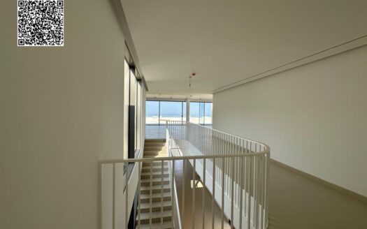 Luxury Beachfront | Duplex Villa | 4th Row