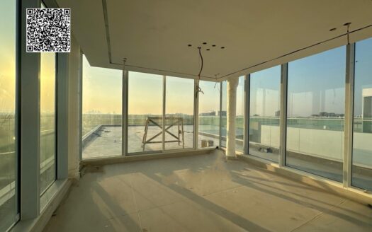 Luxury Life Style Near The Golf Cross