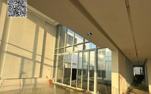 Luxury Life Style Near The Golf Cross