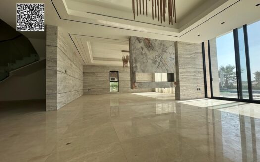 Charming Nature | First Row | Reay To Move | Free Hold