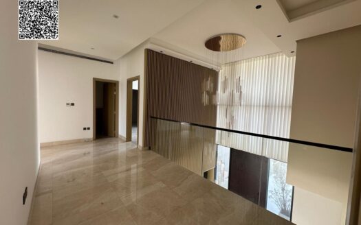 Charming Nature | First Row | Reay To Move | Free Hold