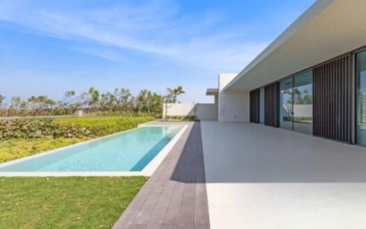 2nd Row | Ready to Move | Sea View | Private Beach