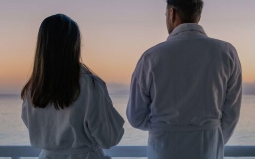 Secure with 15% | Elite Creek front Golf Views