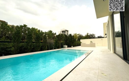 UAE Green Oasis and Prime Location – Near White Sandy Beach and Next to Mangrove Forest
