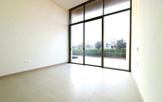 Peaceful Living in Green Island – No Extra Fees – Privet Access to White Sandy Beach