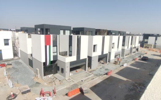 Contemporary 3+1BR Townhouse for Sale in Al Zorah