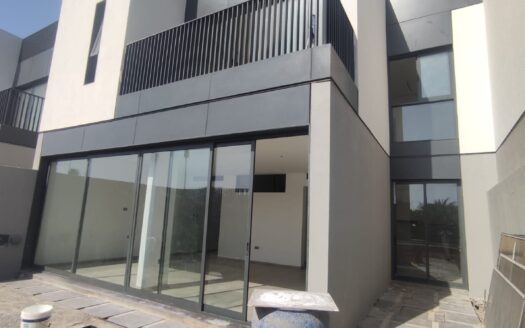 Contemporary 3+1BR Townhouse for Sale in Al Zorah