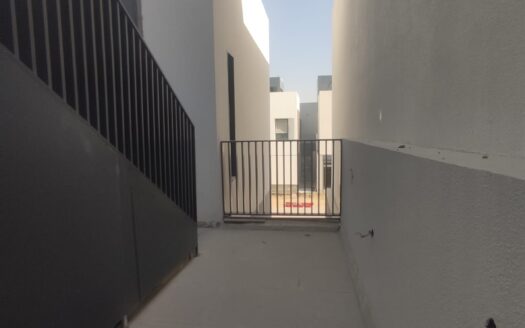 Modern 3+1BR Townhouse for Sale in Al Zorah